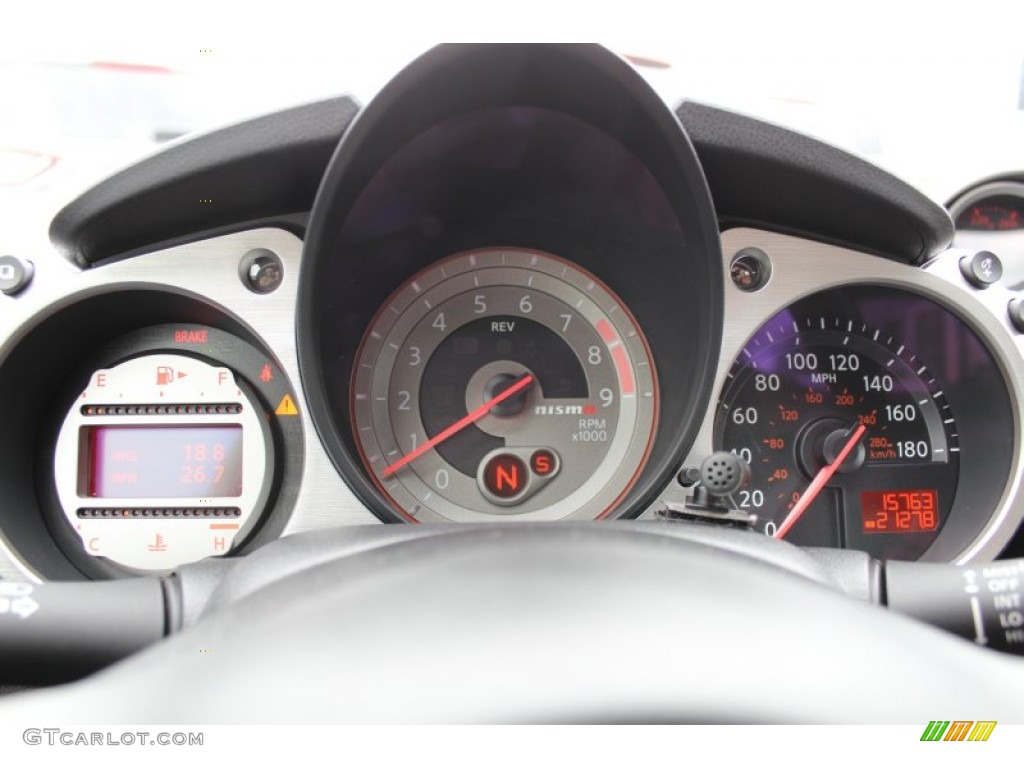 2010 Nissan 370Z NISMO Coupe Gauges Photos