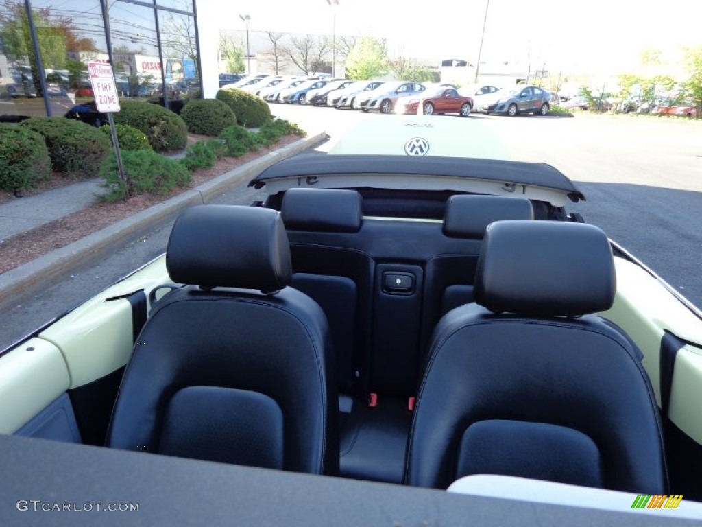 2005 New Beetle GLS 1.8T Convertible - Mellow Yellow / Black photo #26