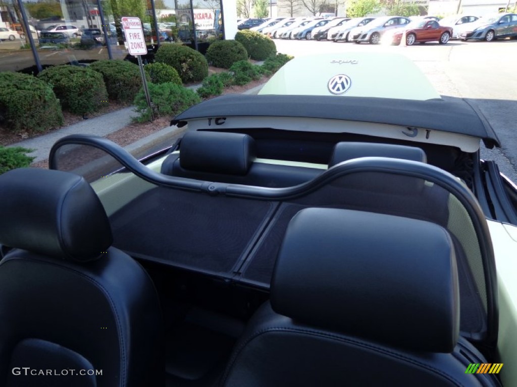2005 New Beetle GLS 1.8T Convertible - Mellow Yellow / Black photo #28