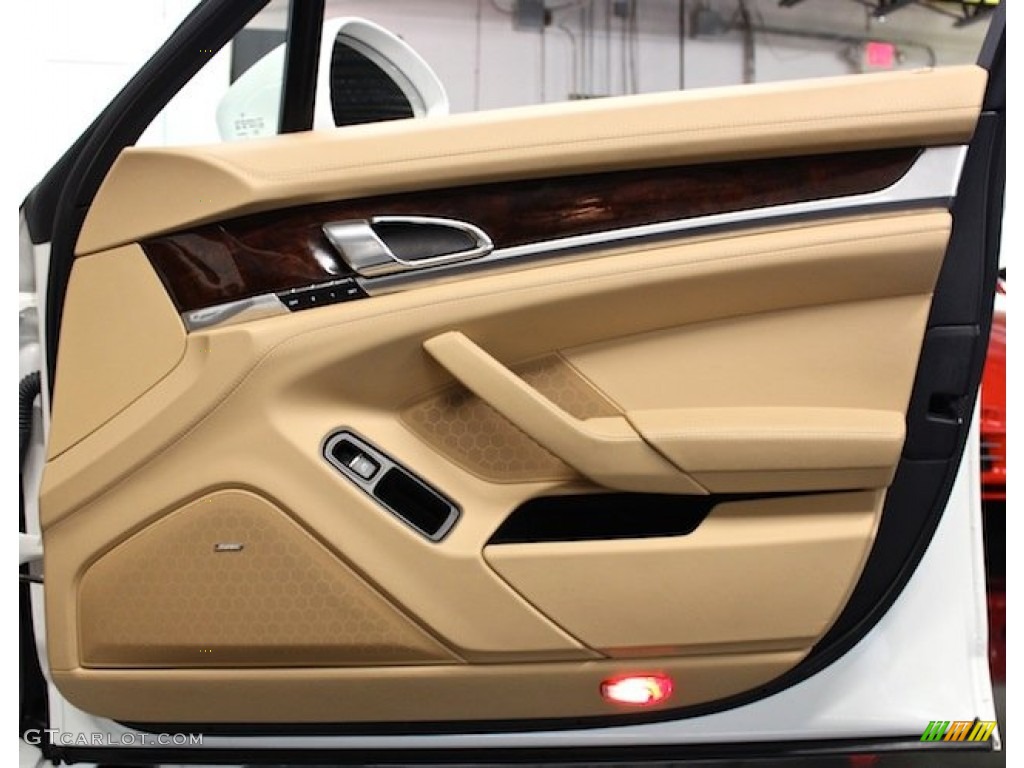 2011 Porsche Panamera Turbo Luxor Beige Door Panel Photo #80621117