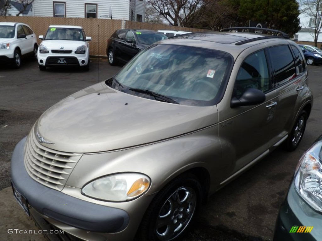 2002 PT Cruiser Limited - Light Almond Metallic / Taupe photo #3