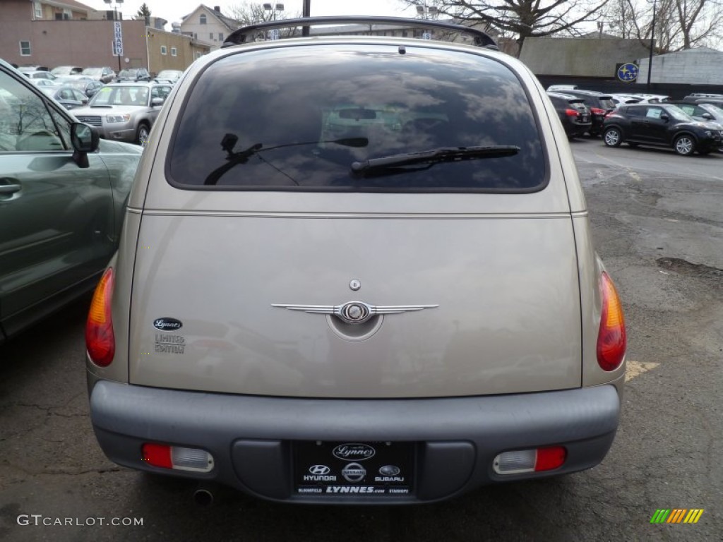 2002 PT Cruiser Limited - Light Almond Metallic / Taupe photo #4