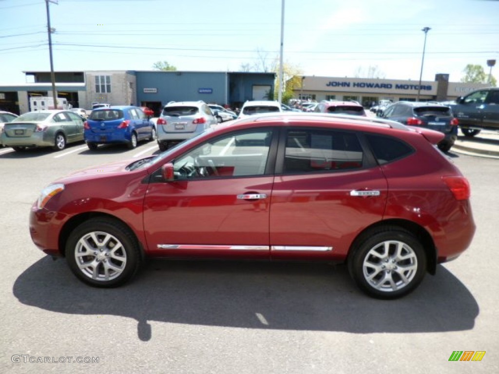 2011 Rogue SL AWD - Cayenne Red / Gray photo #8