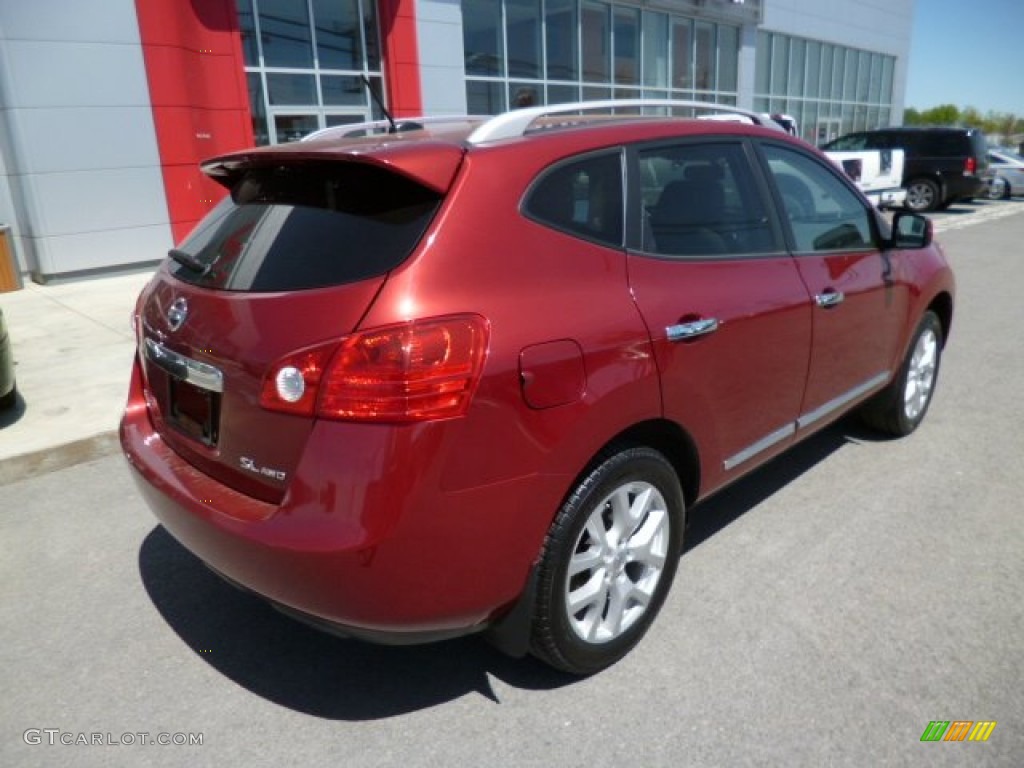 2011 Rogue SL AWD - Cayenne Red / Gray photo #11