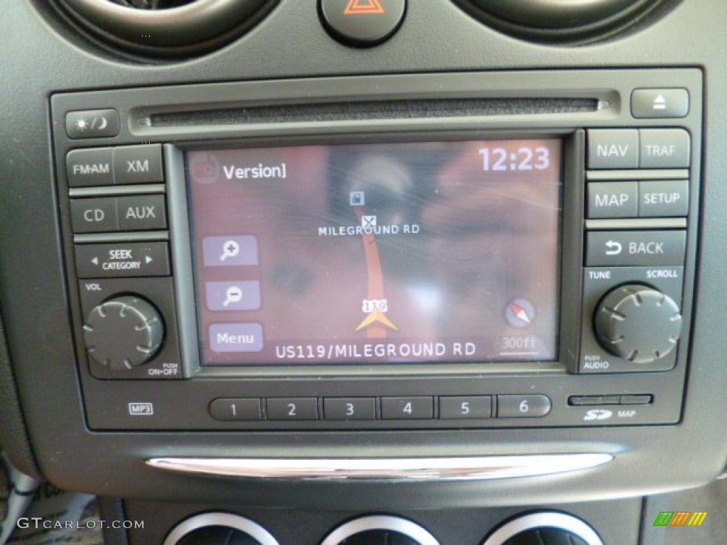 2011 Rogue SL AWD - Cayenne Red / Gray photo #18