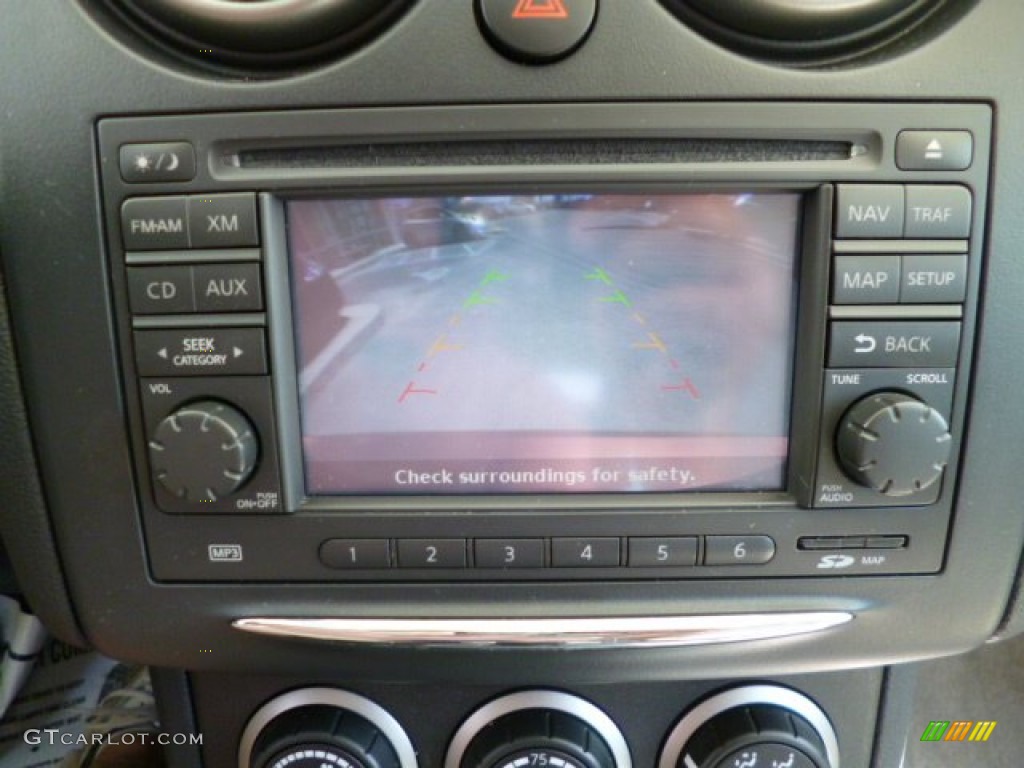2011 Rogue SL AWD - Cayenne Red / Gray photo #19