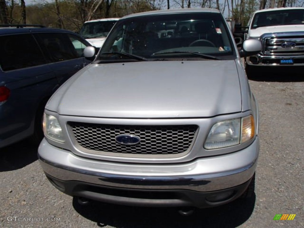 2003 F150 XLT SuperCab 4x4 - Silver Metallic / Medium Graphite Grey photo #2