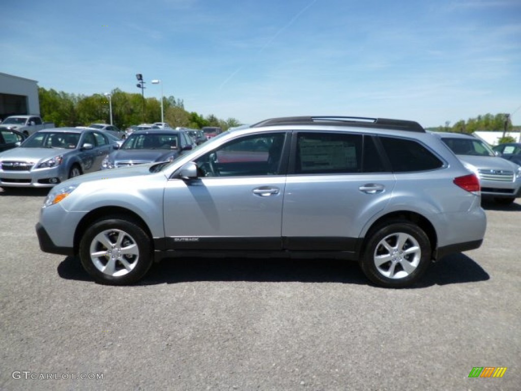 Ice Silver Metallic 2013 Subaru Outback 2.5i Premium Exterior Photo #80626033