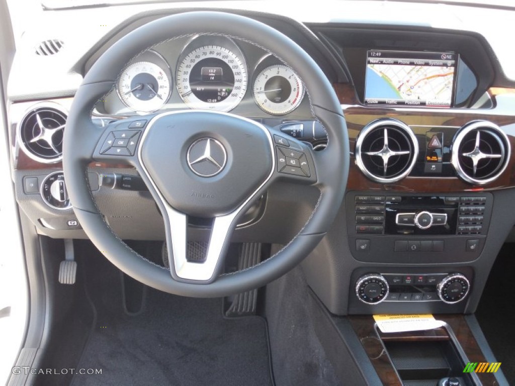 2013 Mercedes-Benz GLK 250 BlueTEC 4Matic Black Dashboard Photo #80626282