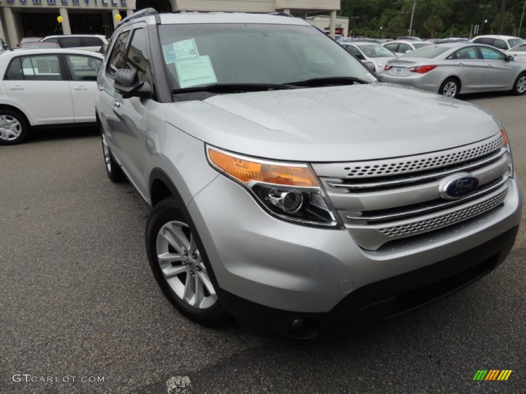 2011 Explorer XLT - Ingot Silver Metallic / Medium Light Stone photo #1