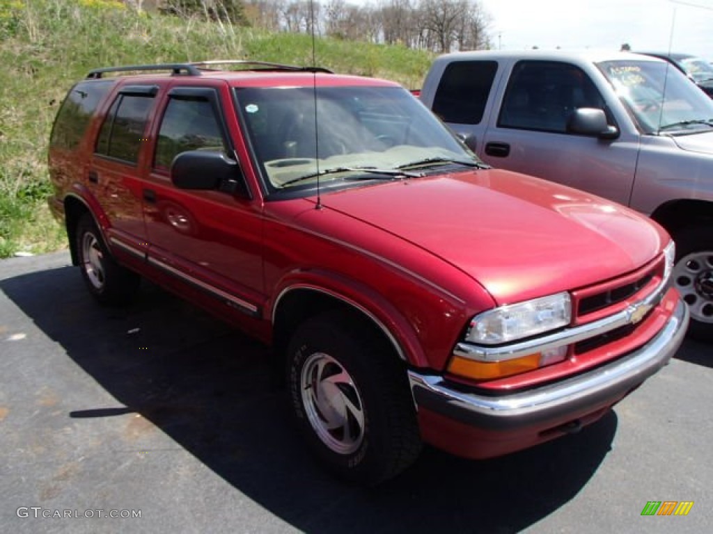 2000 Blazer LS 4x4 - Majestic Red Metallic / Beige photo #1