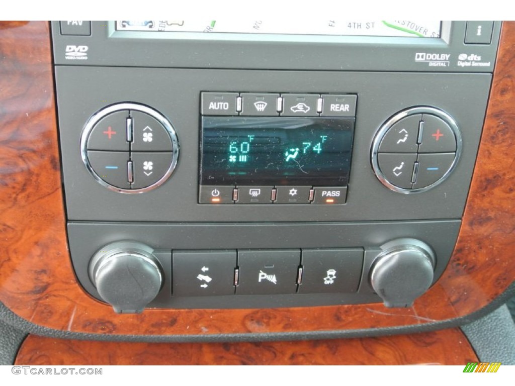 2013 Chevrolet Tahoe LTZ Controls Photo #80630435