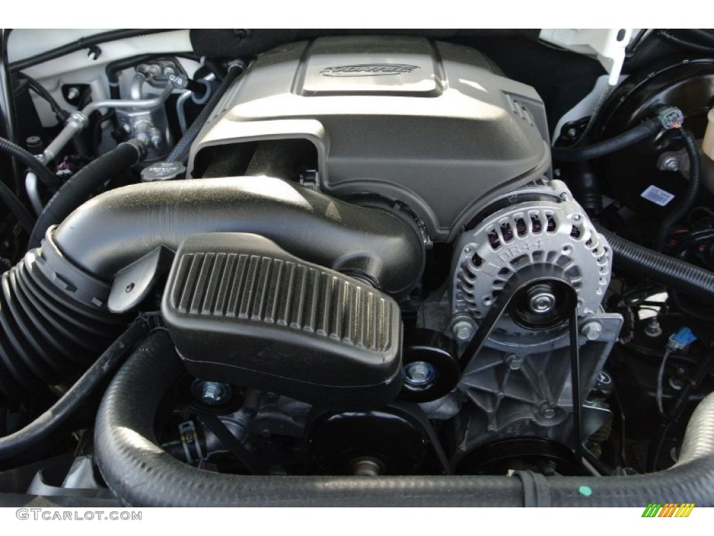 2013 Chevrolet Tahoe LTZ Engine Photos