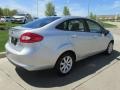 Ingot Silver Metallic - Fiesta SE Sedan Photo No. 3