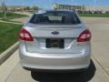 Ingot Silver Metallic - Fiesta SE Sedan Photo No. 4