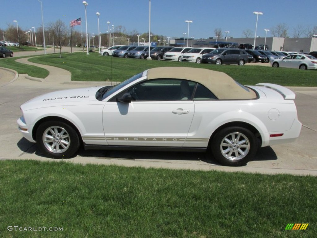 2005 Mustang V6 Premium Convertible - Performance White / Medium Parchment photo #6