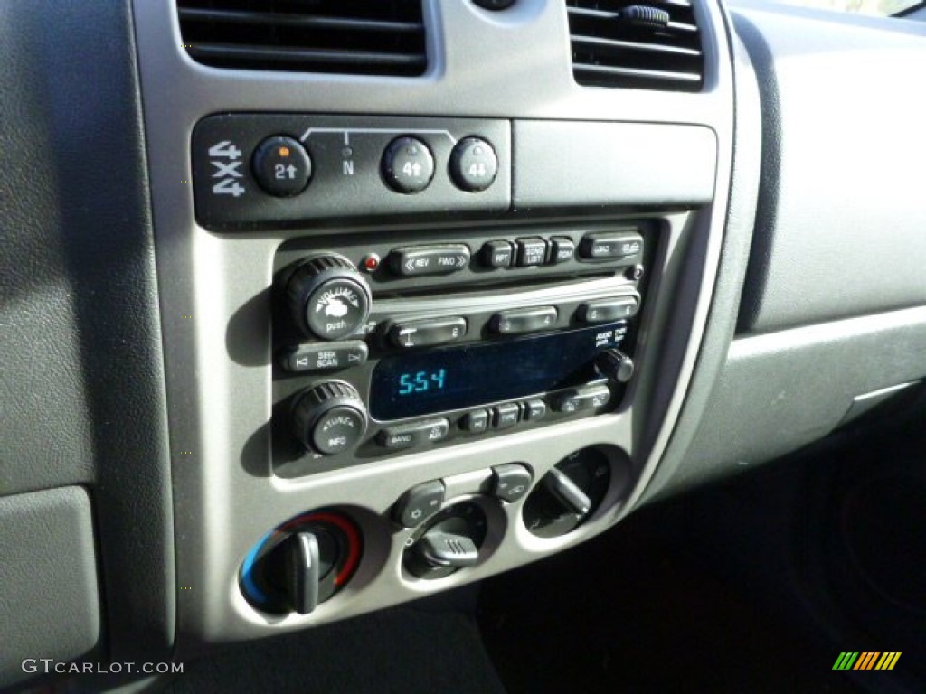 2005 Colorado Z71 Extended Cab 4x4 - Dark Cherry Red Metallic / Medium Dark Pewter photo #19