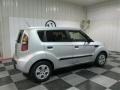 2010 Bright Silver Kia Soul 1.6  photo #7