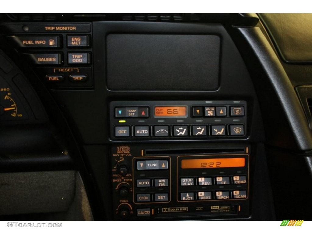 1993 Chevrolet Corvette Coupe Controls Photos