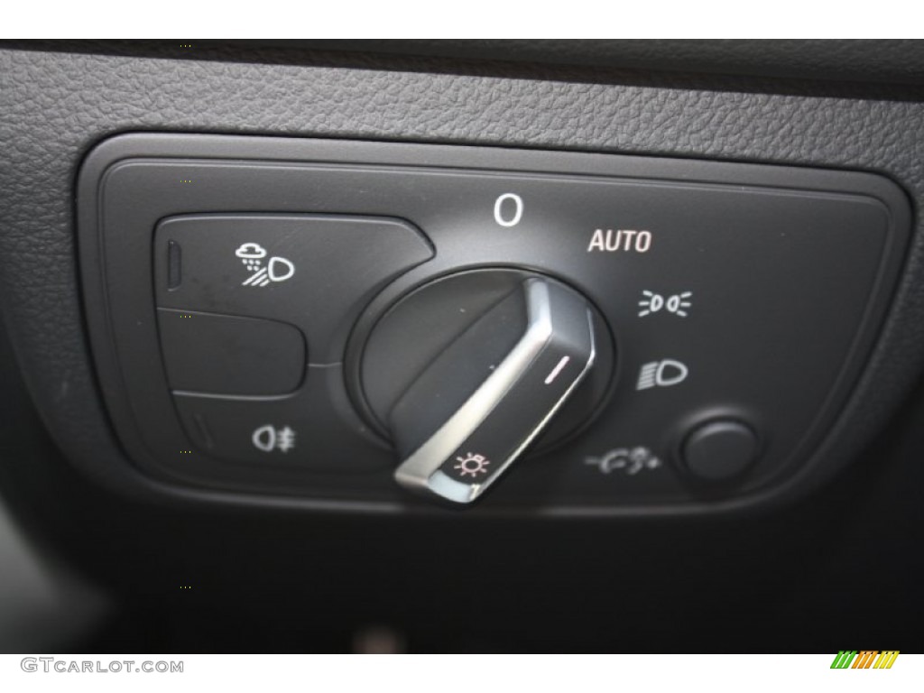 2013 Audi S6 4.0 TFSI quattro Sedan Controls Photo #80640616
