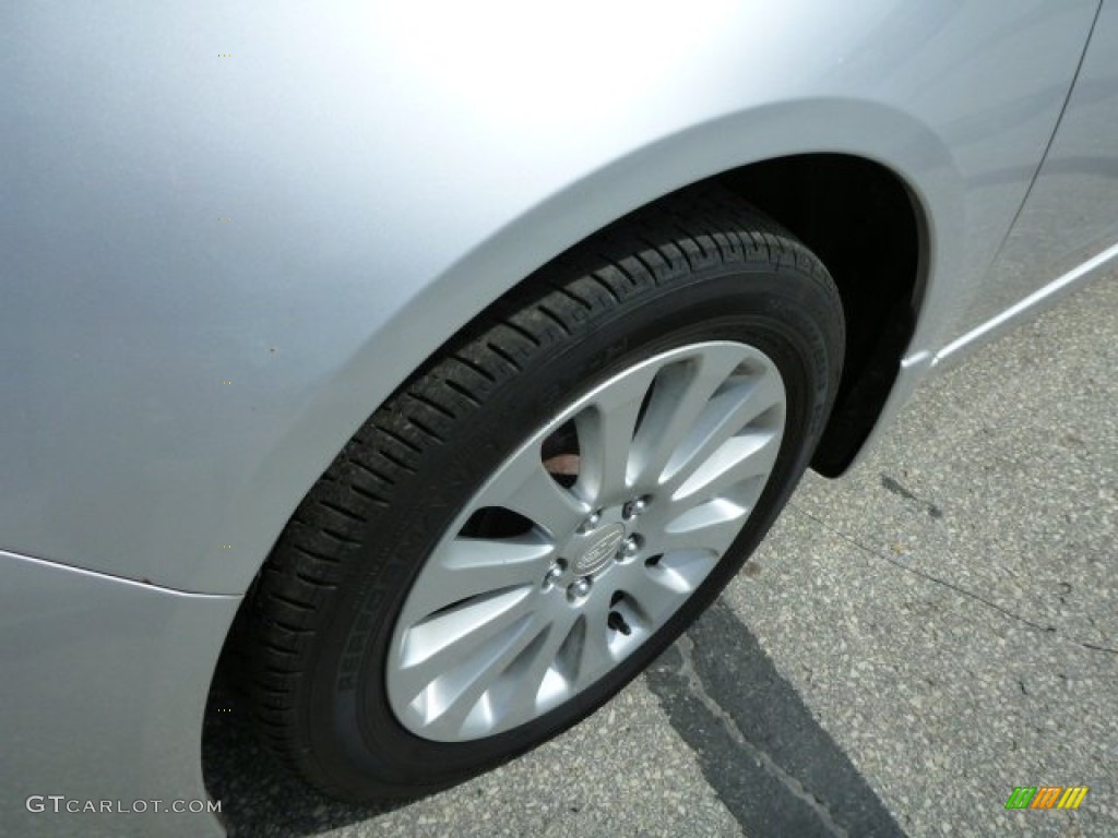 2010 Impreza 2.5i Premium Wagon - Spark Silver Metallic / Carbon Black photo #9