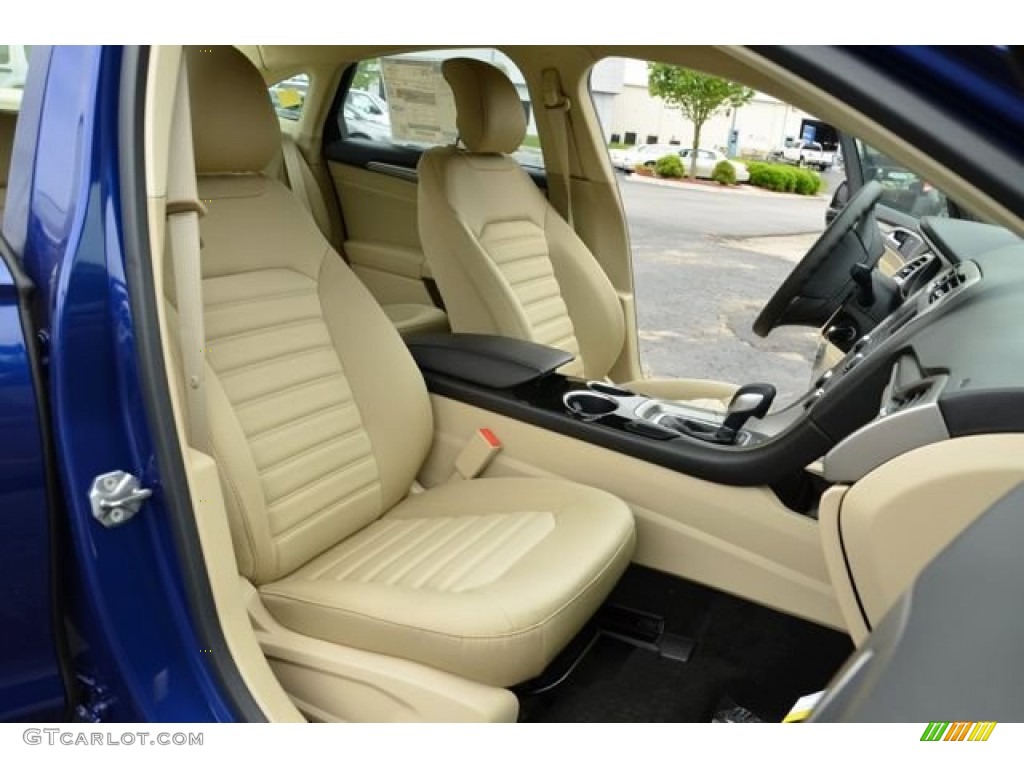 2013 Ford Fusion SE Front Seat Photo #80642110