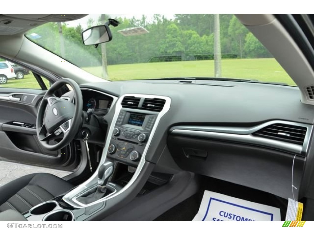 2013 Ford Fusion SE 1.6 EcoBoost Charcoal Black Dashboard Photo #80642563