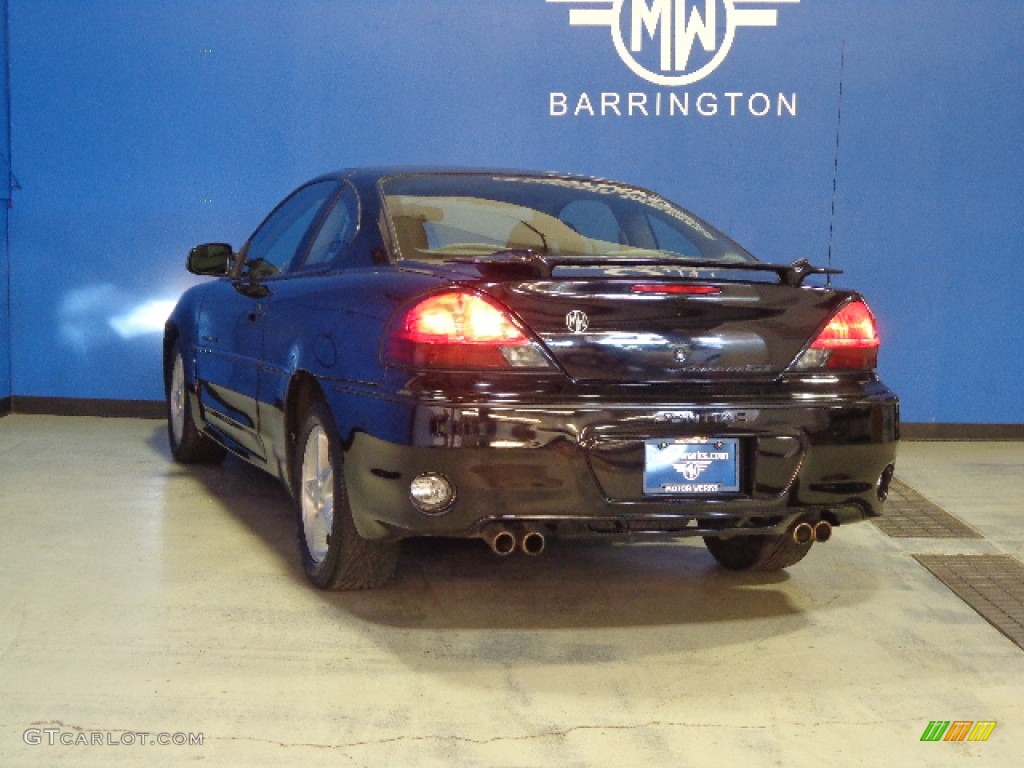 2000 Grand Am GT Sedan - Black / Dark Taupe photo #5