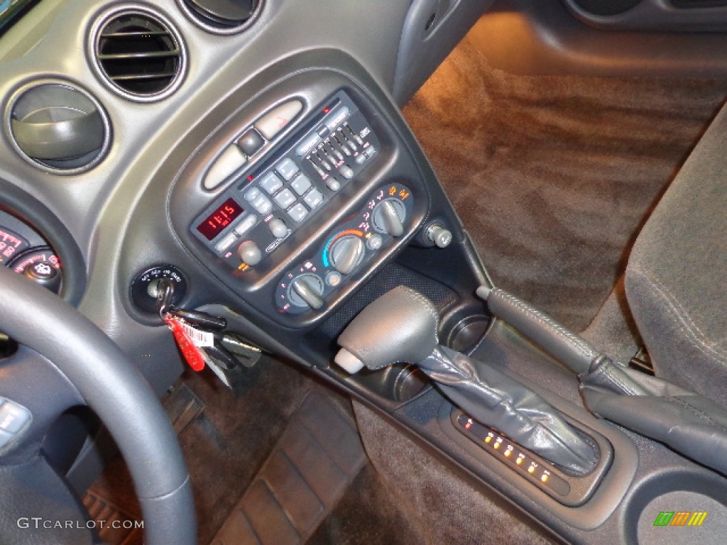 2000 Pontiac Grand Am GT Sedan Transmission Photos