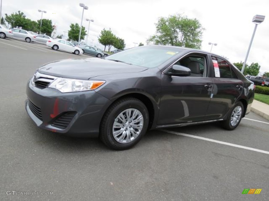 2013 Camry LE - Magnetic Gray Metallic / Ash photo #3