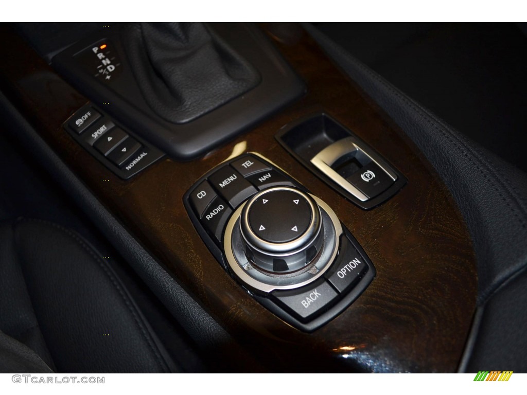 2011 Z4 sDrive30i Roadster - Alpine White / Black photo #22