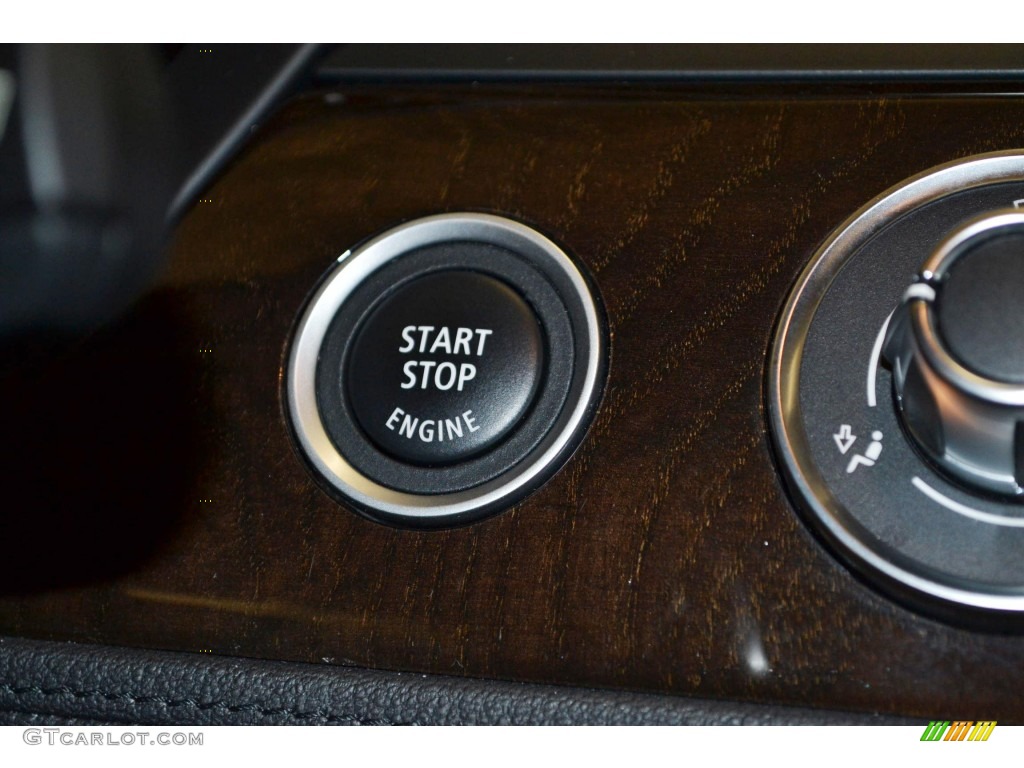 2011 Z4 sDrive30i Roadster - Alpine White / Black photo #25