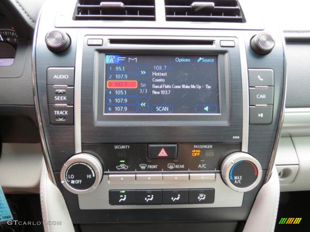 2013 Camry LE - Magnetic Gray Metallic / Ash photo #12