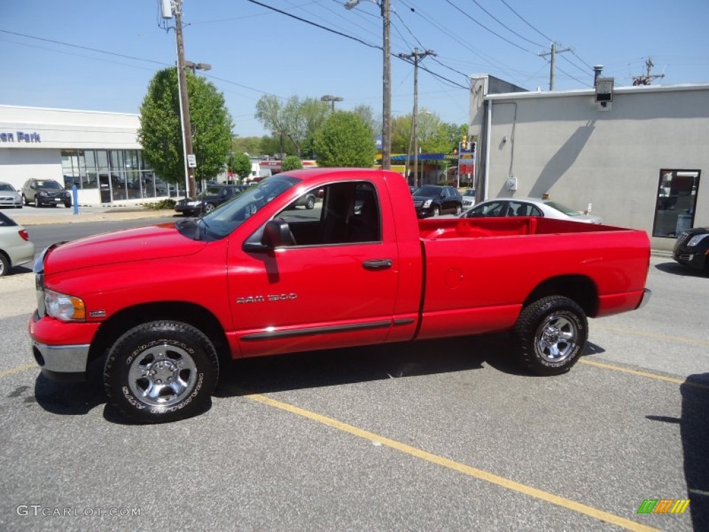 2005 Ram 1500 SLT Regular Cab 4x4 - Flame Red / Dark Slate Gray photo #9