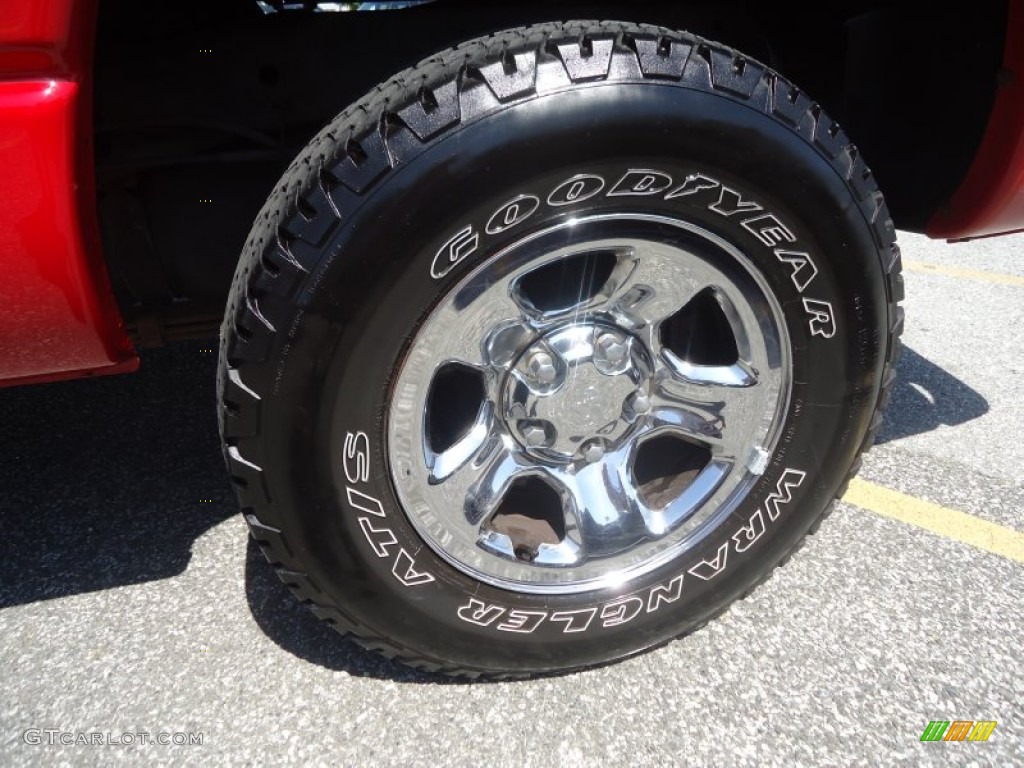 2005 Ram 1500 SLT Regular Cab 4x4 - Flame Red / Dark Slate Gray photo #10