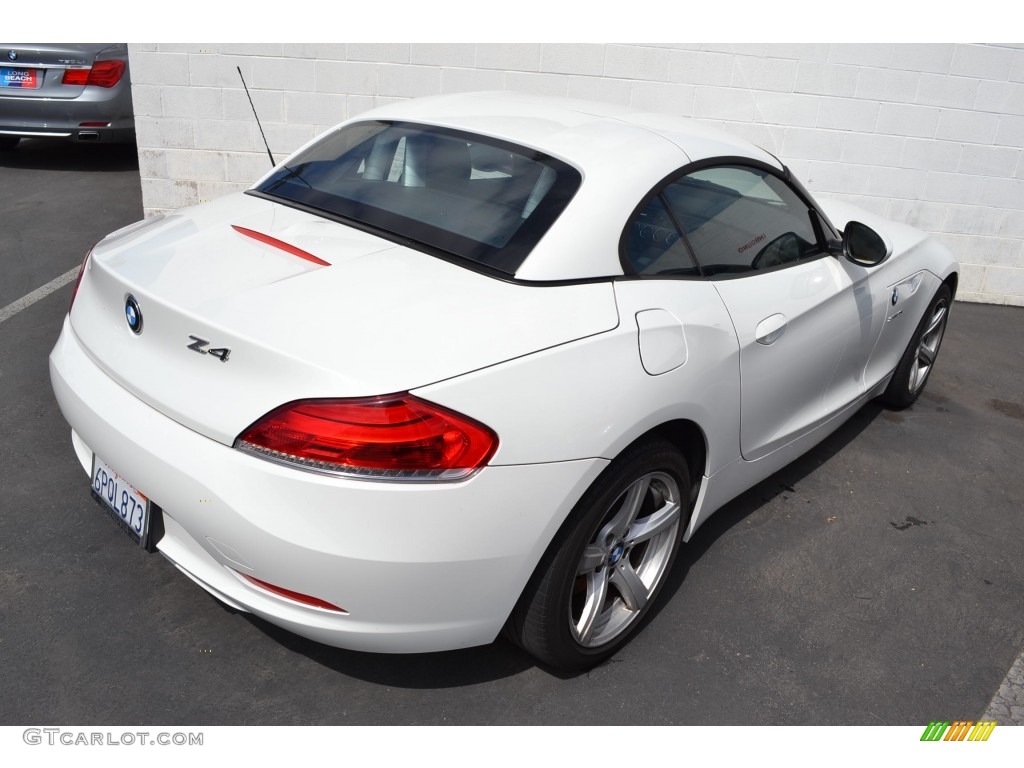2011 Z4 sDrive30i Roadster - Alpine White / Black photo #3