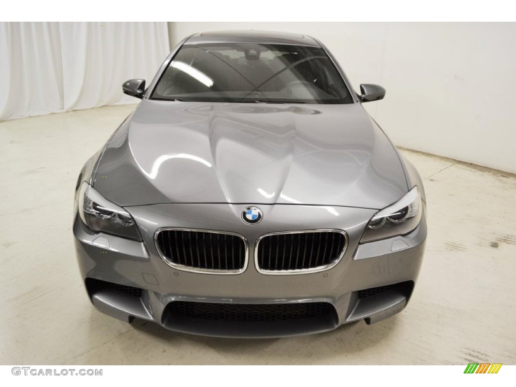 2013 M5 Sedan - Space Grey Metallic / Black photo #4