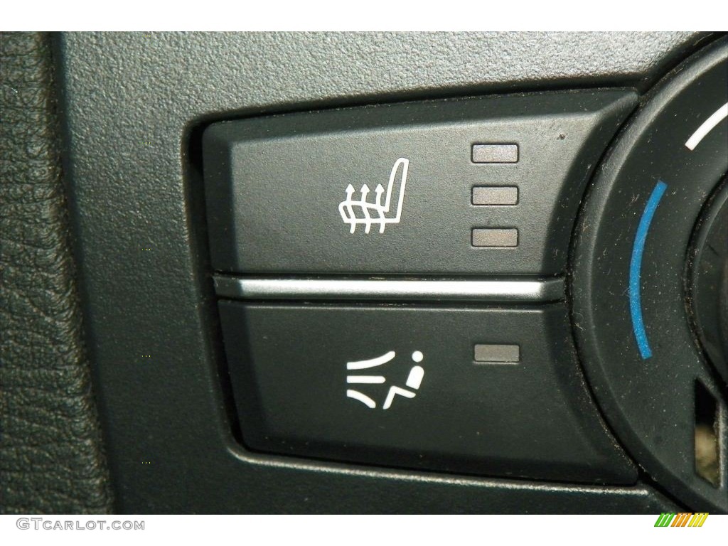2009 BMW X6 xDrive50i Controls Photo #80651458