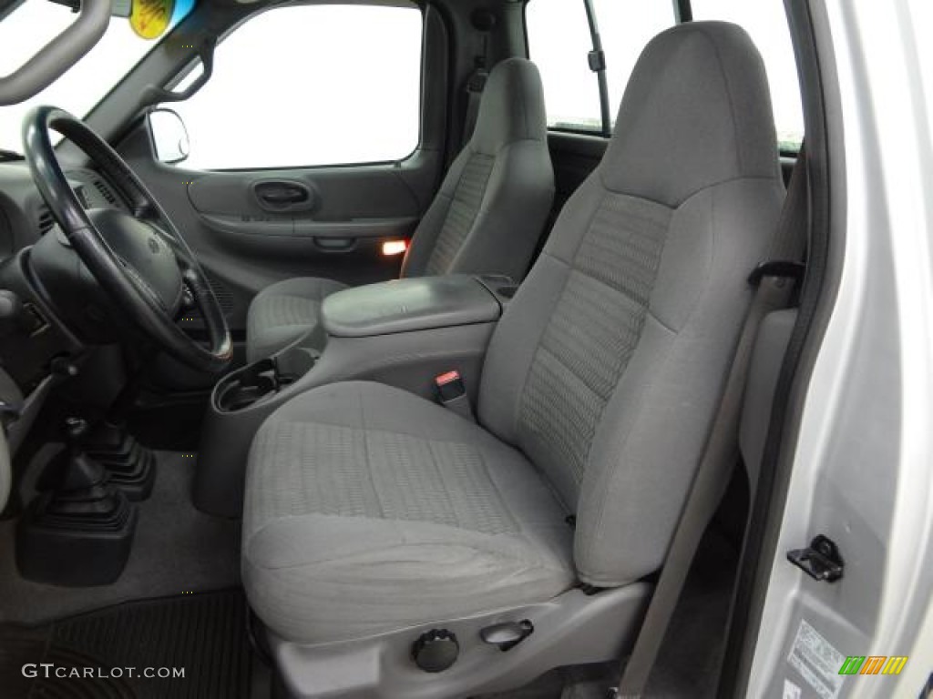 Medium Graphite Interior 2001 Ford F150 XLT Regular Cab 4x4 Photo #80652254