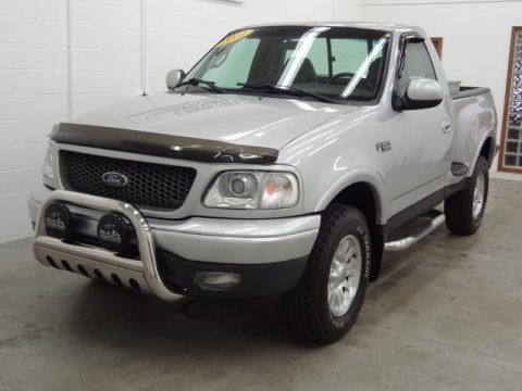 2001 Ford F150 XLT Regular Cab 4x4 Data, Info and Specs