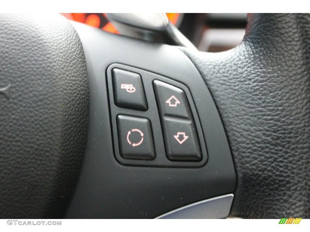 2009 BMW 3 Series 335i Sedan Controls Photo #80652645