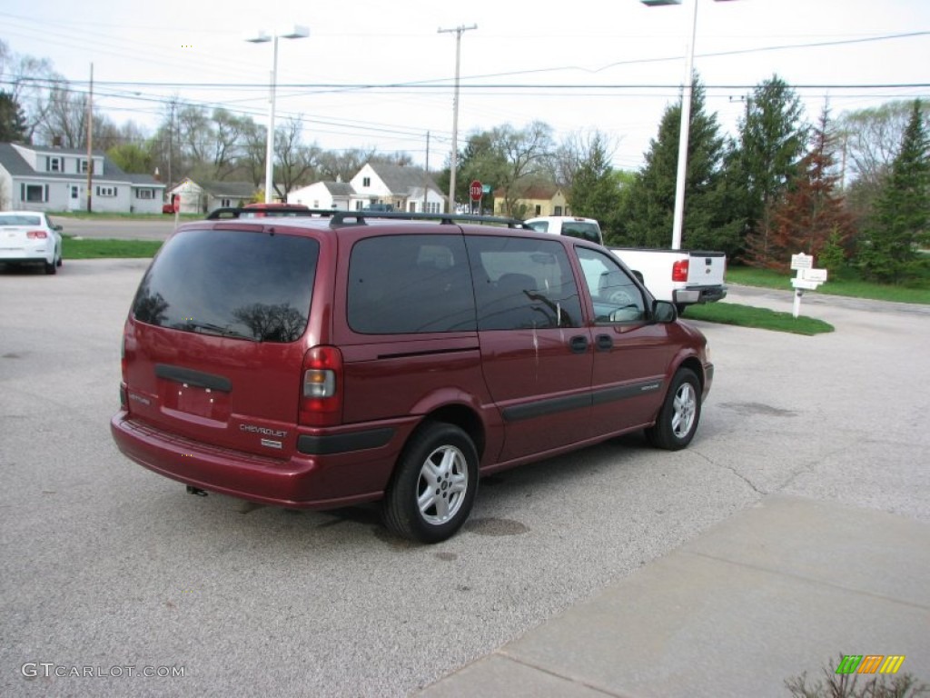 2004 Venture LT AWD - Sport Red Metallic / Neutral photo #5
