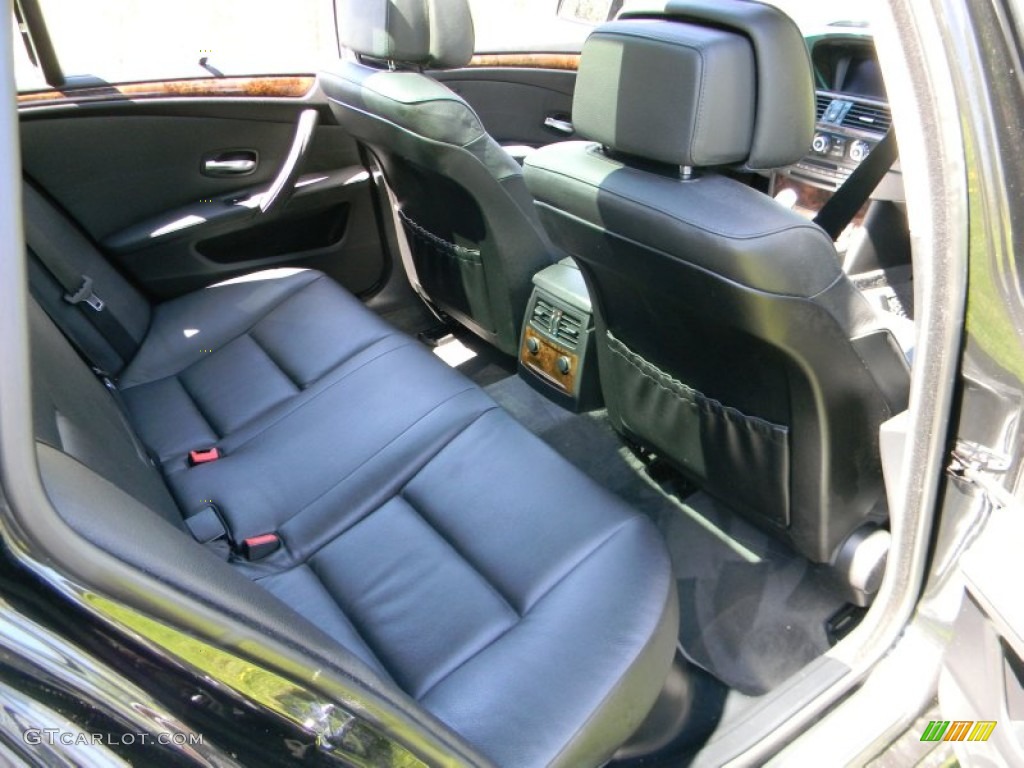 2008 BMW 5 Series 535xi Sports Wagon Rear Seat Photo #80656407