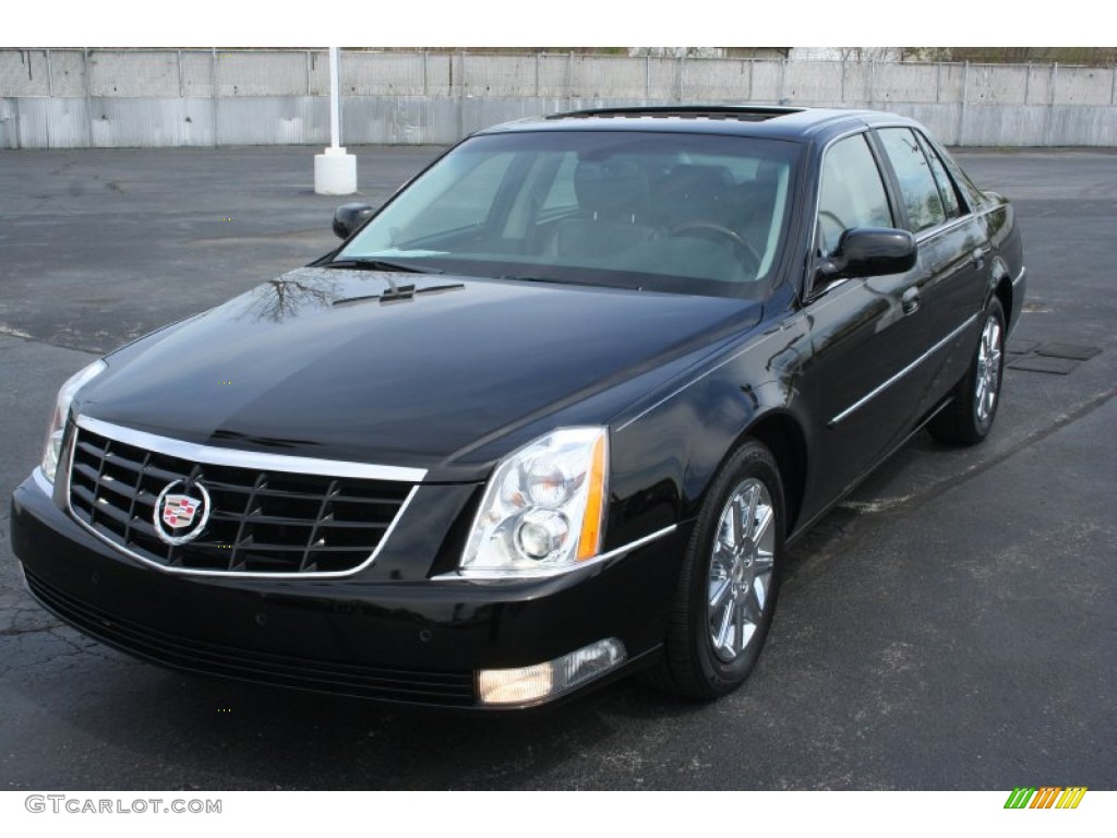 Black Raven 2011 Cadillac DTS Standard DTS Model Exterior Photo #80658474