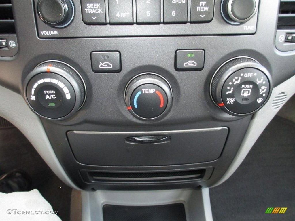 2006 Optima LX V6 - Imperial Blue / Gray photo #25