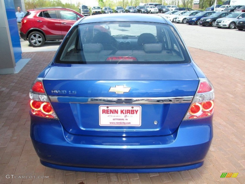 2008 Aveo LS Sedan - Bright Blue Metallic / Charcoal photo #14