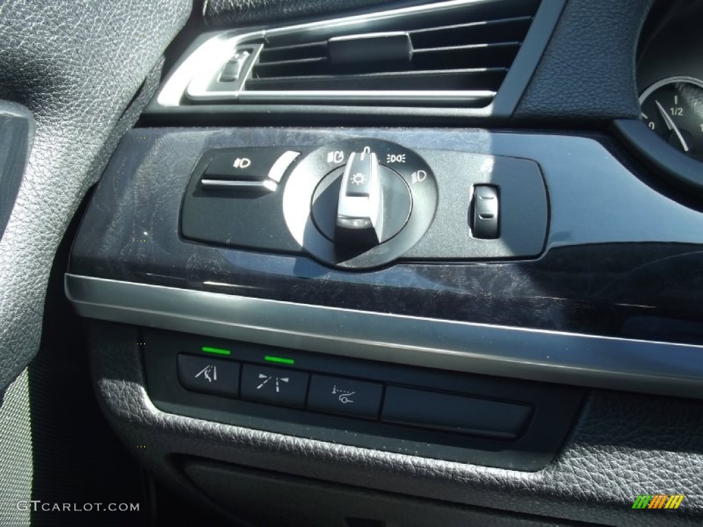 2010 BMW 7 Series 750Li xDrive Sedan Controls Photo #80662788