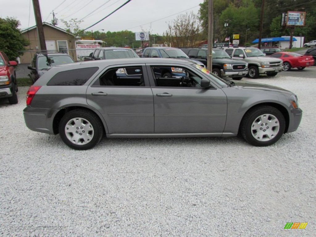 2005 Magnum SE - Mineral Gray Metallic / Dark Slate Gray/Light Graystone photo #3