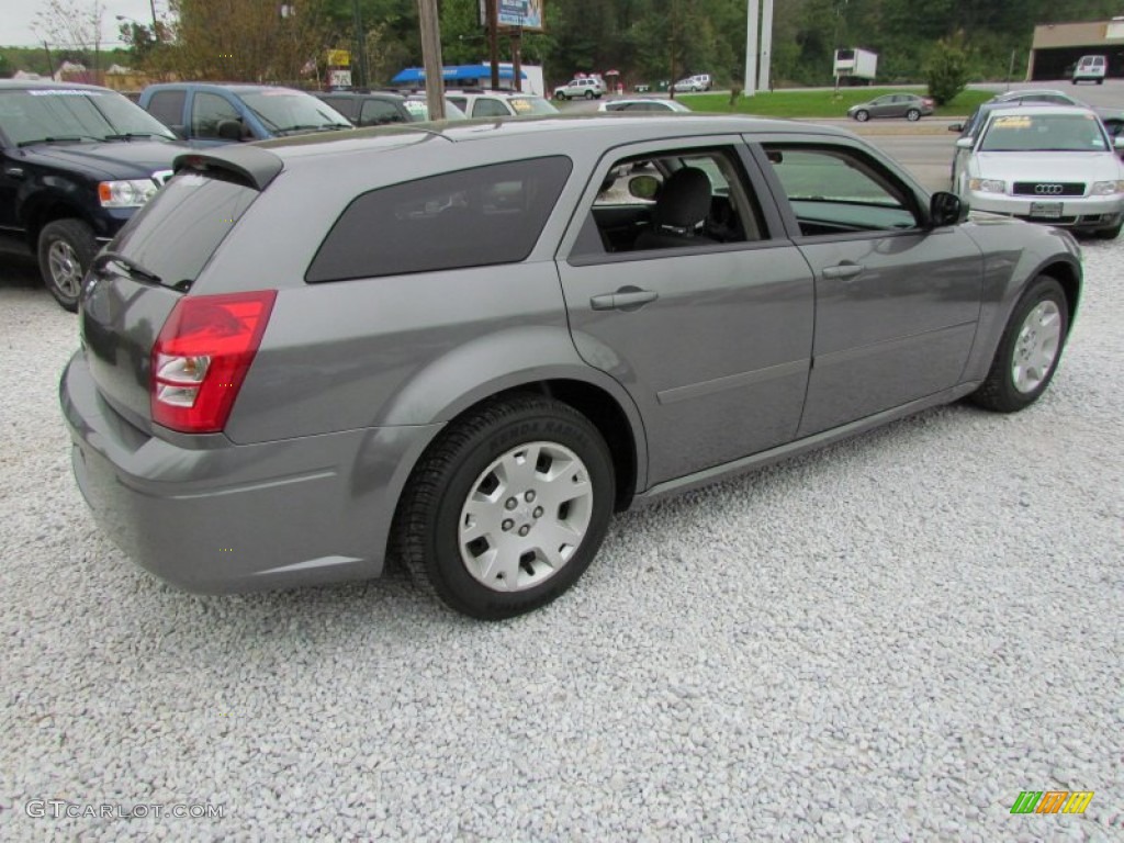 2005 Magnum SE - Mineral Gray Metallic / Dark Slate Gray/Light Graystone photo #4