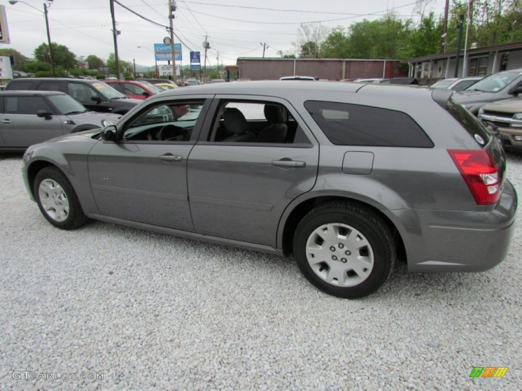 2005 Magnum SE - Mineral Gray Metallic / Dark Slate Gray/Light Graystone photo #8